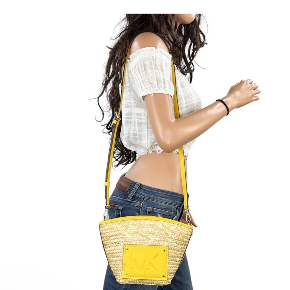 Michael Kors Kimber small 2-in-1 vinyl and straw convertible tote bag - Picture 11 of 11